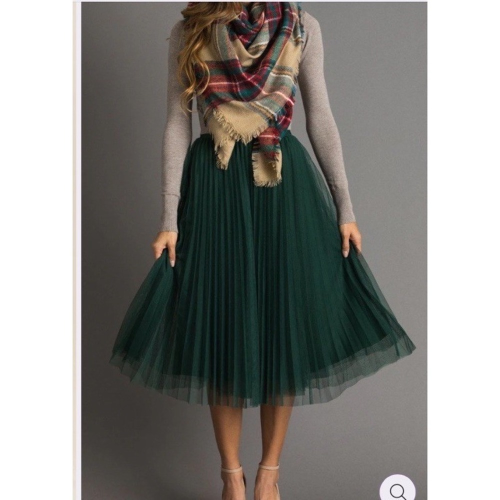 Morning Lavender Size Small Green Tulle Maxi Skirt